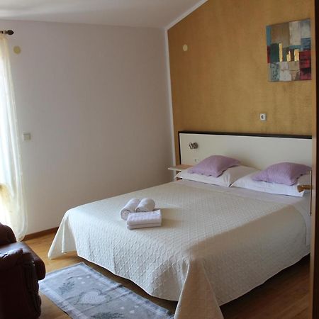 Apartment Benten Drvenik  Ngoại thất bức ảnh