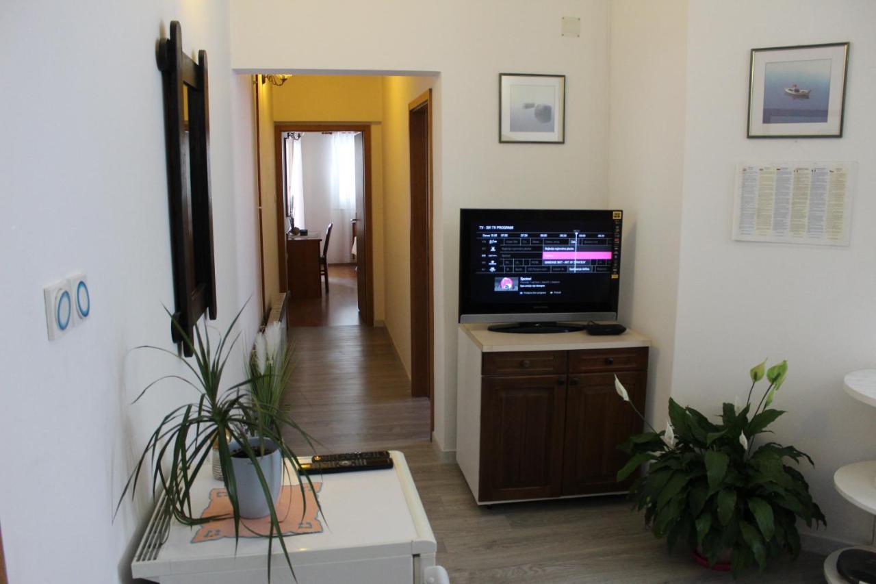 Apartment Benten Drvenik  Ngoại thất bức ảnh