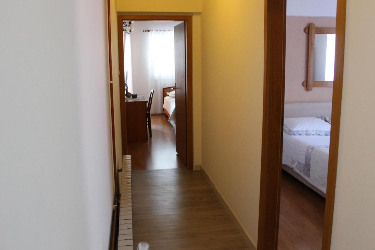 Apartment Benten Drvenik  Ngoại thất bức ảnh