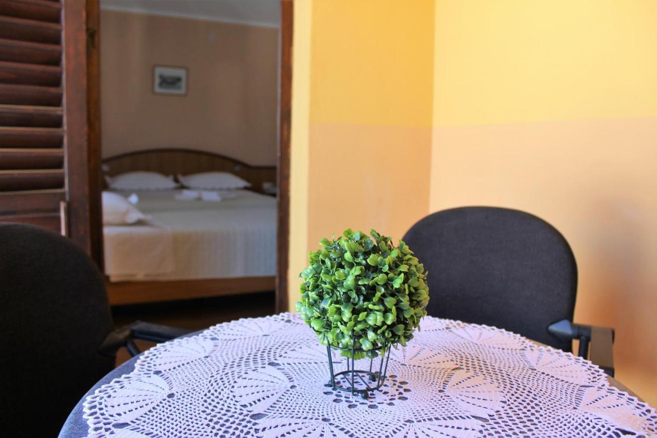 Apartment Benten Drvenik  Ngoại thất bức ảnh