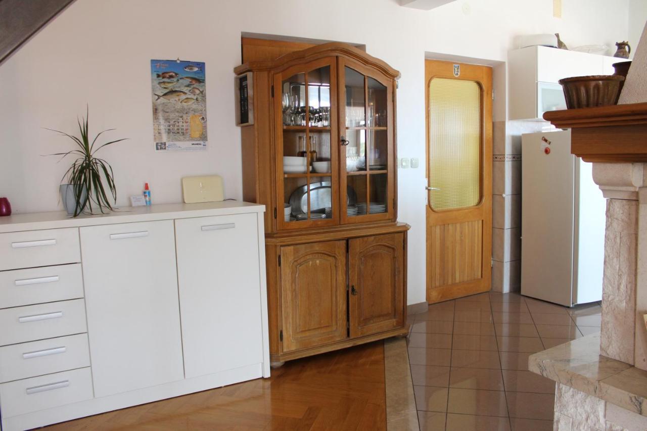 Apartment Benten Drvenik  Ngoại thất bức ảnh