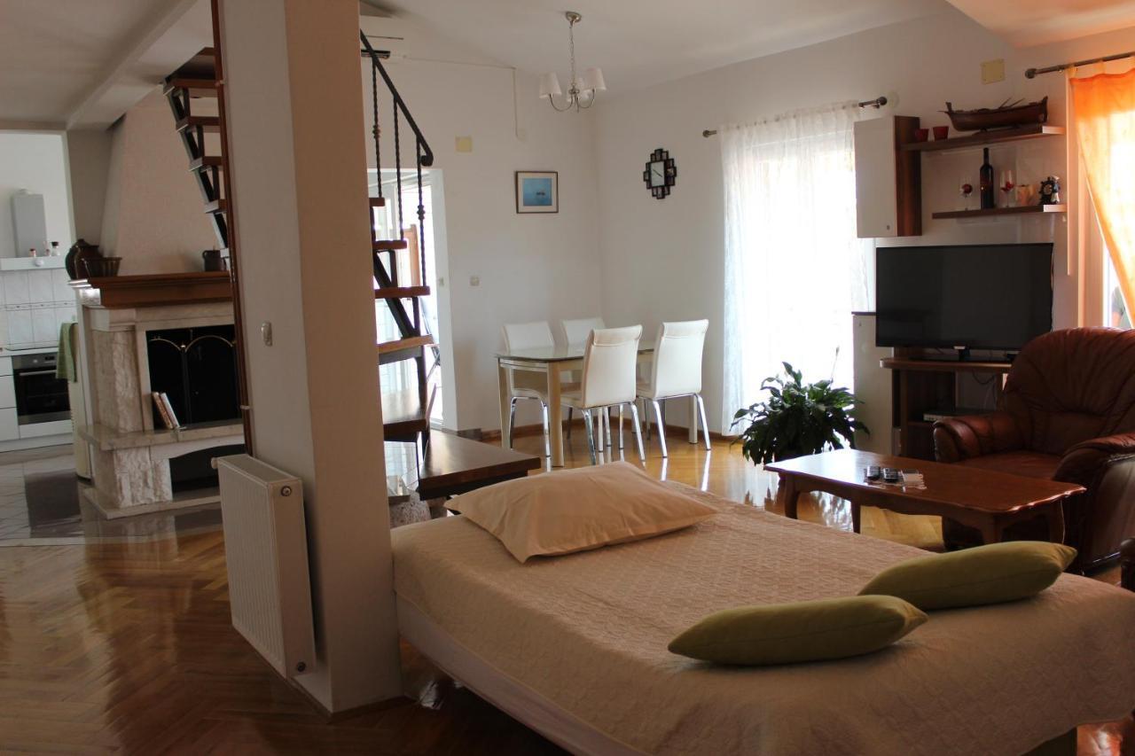 Apartment Benten Drvenik  Ngoại thất bức ảnh